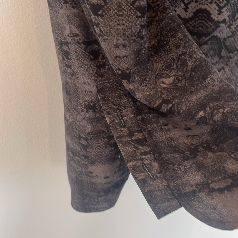 Est. 1946 Snakeprint Dress Size M - Picture 7 of 12